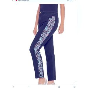 LOGO Lori Goldstein Denim Jeans